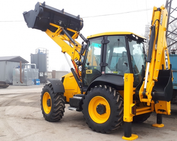 Екскаватор-навантажувач JCB 4CX  Комплект ковшів для JCB 4CX: 1. Ківш навантажувач 6 в 1 1.3 м3, ширина 2438 мм. 2. Ківш екскаватора 0.24 м3 ширина 800 мм3. Ківш екскаватора 350 мм